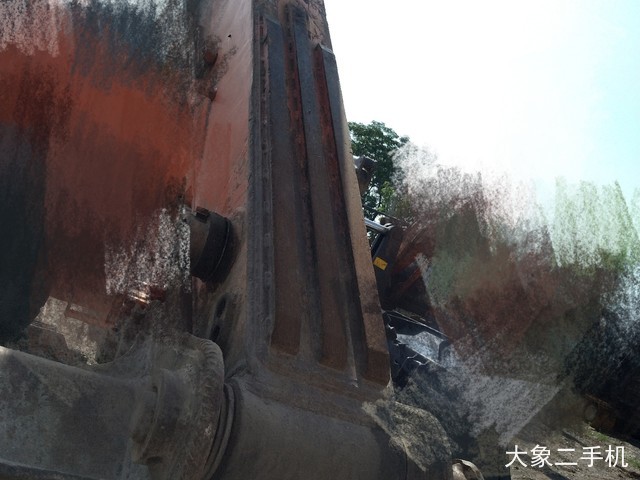 斗山 DX260LC 挖掘机