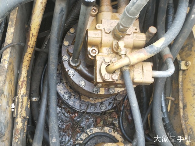 卡特彼勒 320C 挖掘机