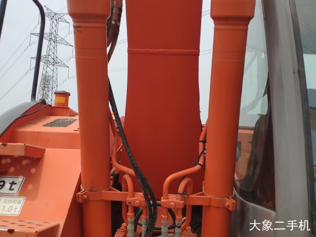 日立 ZX135US 挖掘机