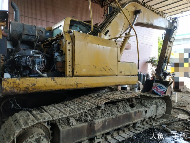 中联重科 ZE220ELC 挖掘机