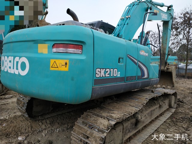 神钢 SK210LC-8 挖掘机