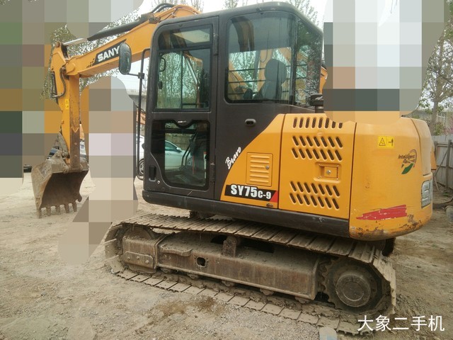 三一重工 SY75C 挖掘机