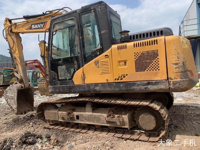 三一重工 SY115C-9 挖掘机
