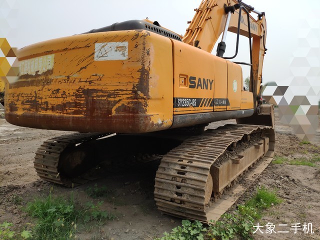 三一重工 SY235C-8S 挖掘机