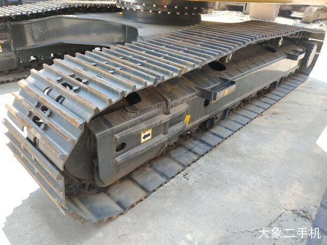 中联重科 ZE260E 挖掘机