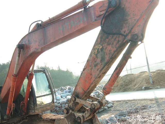 日立 ZX250LC-3 挖掘机