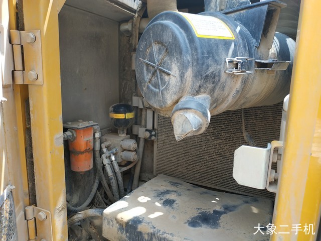 三一重工 SY75C 挖掘机