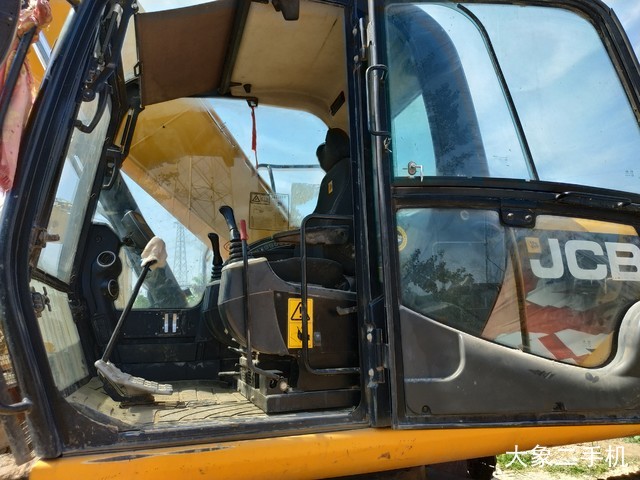 杰西博 JS230LC 挖掘机