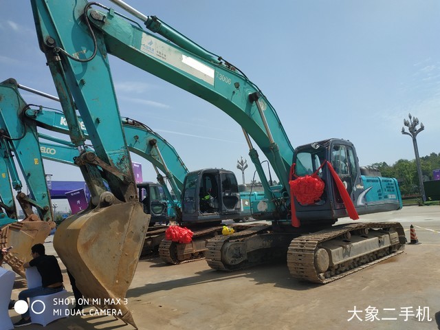 神钢 SK350LC-8 挖掘机