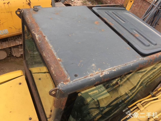 小松 PC70-8 挖掘机