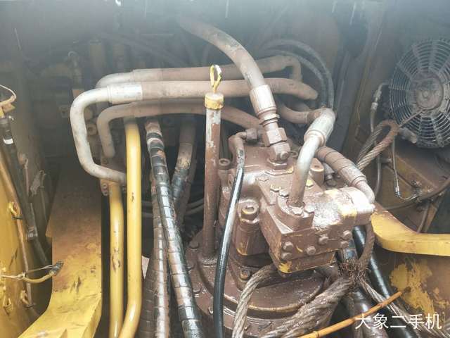 卡特彼勒 329D 挖掘机