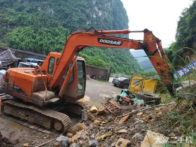 斗山 DH80G 挖掘机