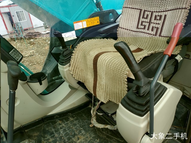 神钢 SK350LC-10 挖掘机