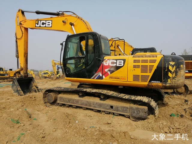 杰西博 JS230LC 挖掘机