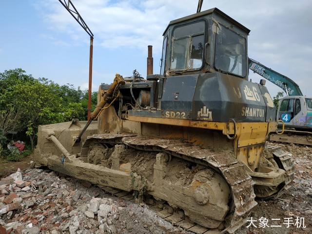 山推 SD22标准型 推土机