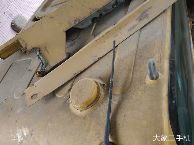 中联重科 ZE220ELC 挖掘机