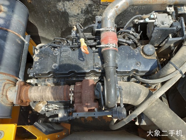 龙工 LG6245E 挖掘机