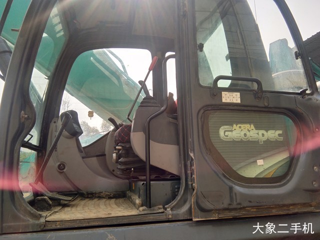 神钢 SK380D-8 挖掘机