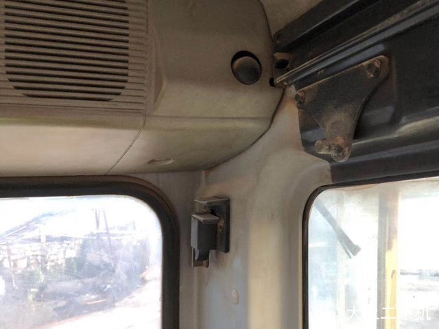 小松 PC270-7 挖掘机