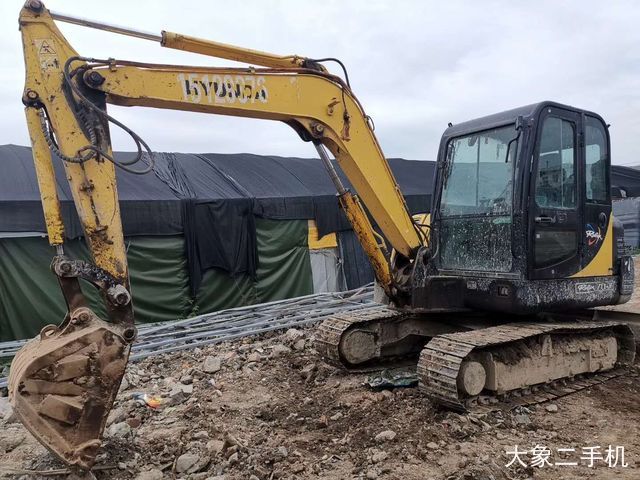 现代 R60-7 挖掘机