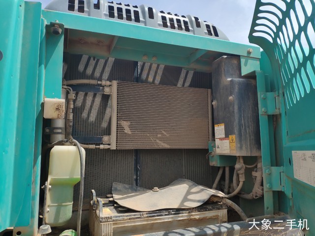 神钢 SK250-8 挖掘机