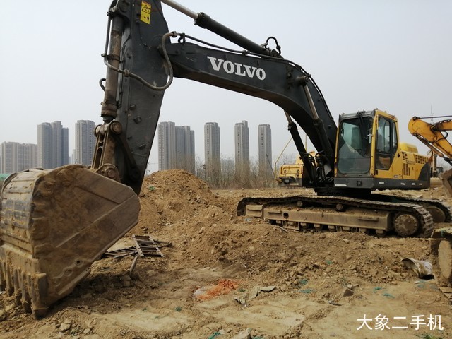 沃尔沃 EC360BLC 挖掘机