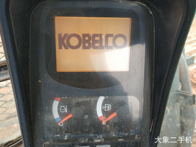 神钢 SK380D-8 挖掘机