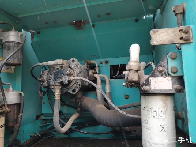 神钢 SK260LC-8 挖掘机