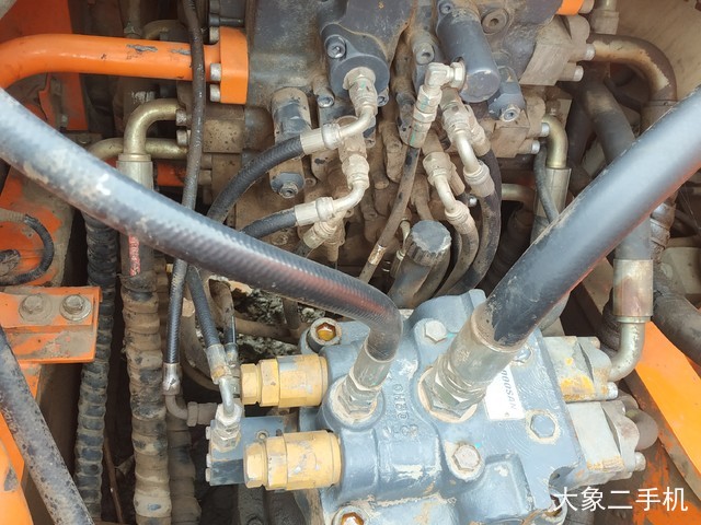 斗山 DH225LC-9 挖掘机