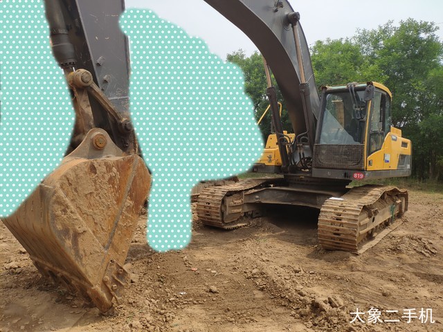 沃尔沃 EC300DL 挖掘机