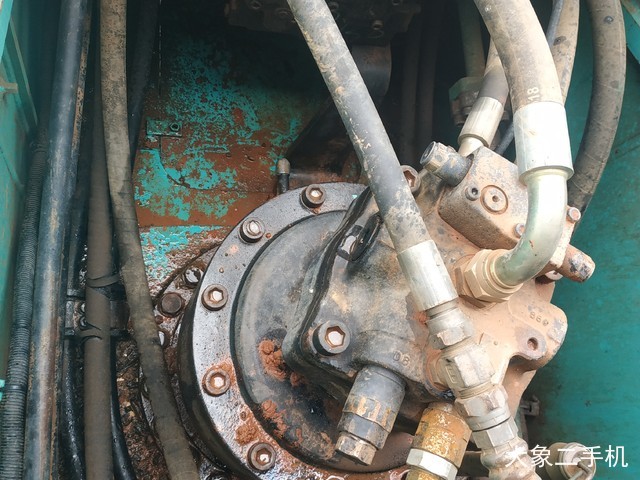 神钢 SK350LC-8 挖掘机