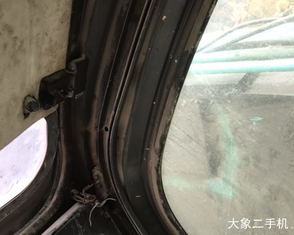 神钢 SK250LC-8 挖掘机