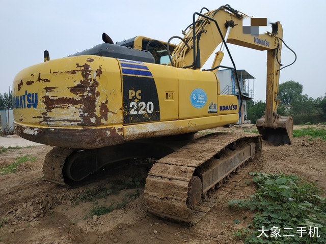 小松 PC200-8 挖掘机