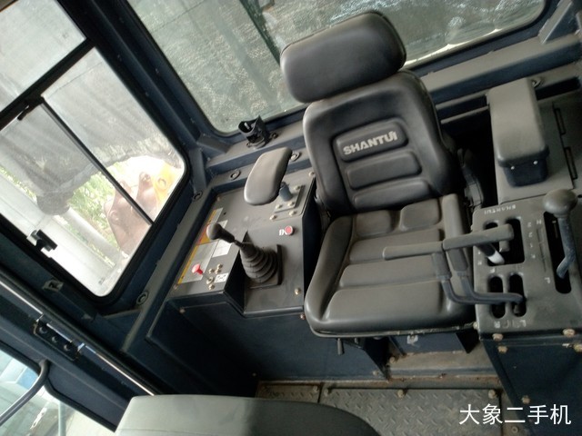 山推 SD22标准型 推土机