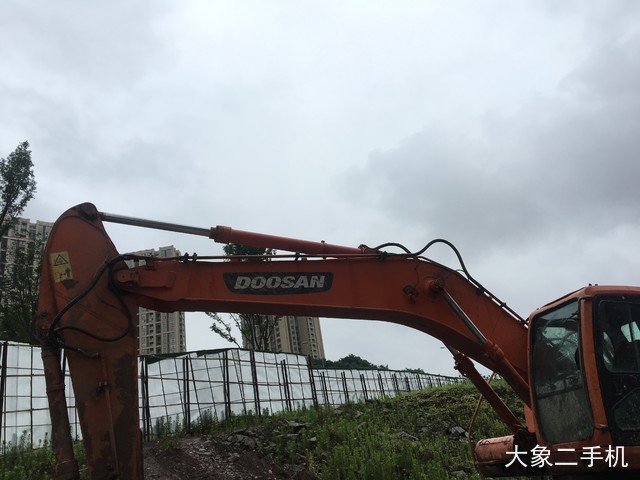 斗山 DH225LC-7 挖掘机