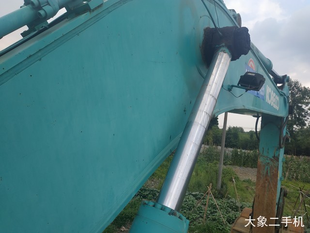 神钢 SK480LC-8 挖掘机