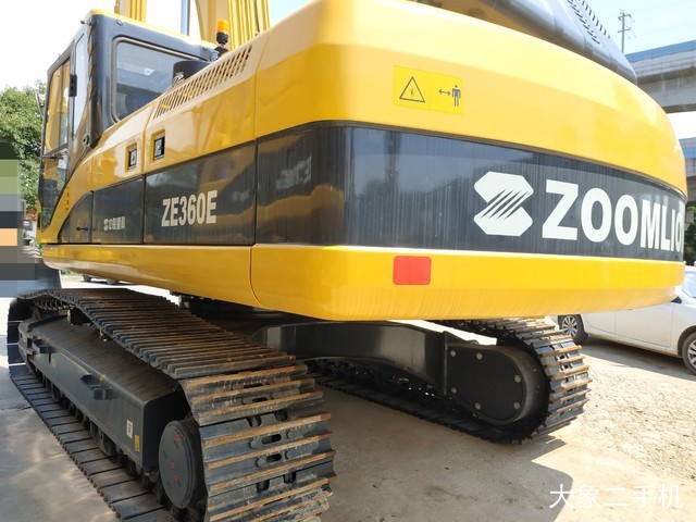 中联重科 ZE360E 挖掘机