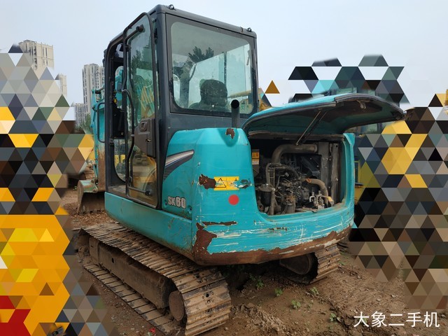 神钢 SK60-8 挖掘机