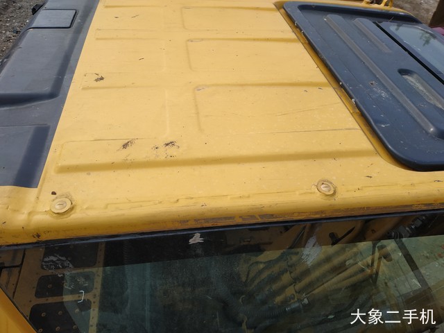 小松 PC130-8M0 挖掘机