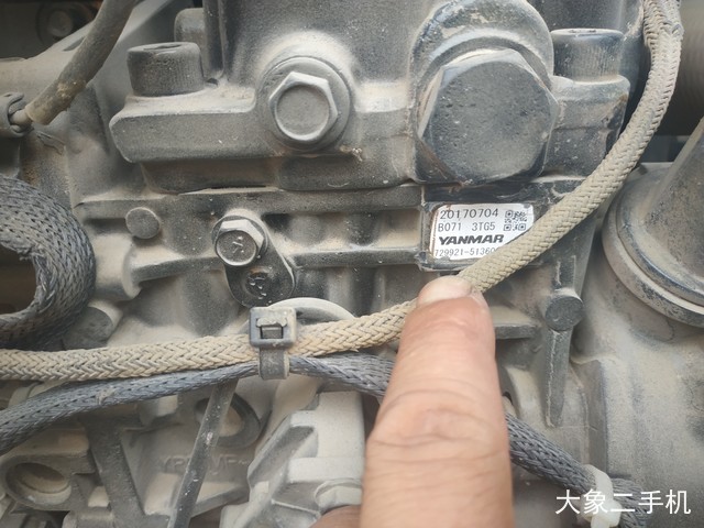 现代 60VS 挖掘机