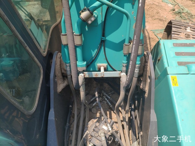 神钢 SK260LC-8 挖掘机