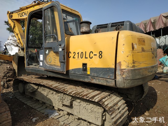 玉柴 YC135-8 挖掘机