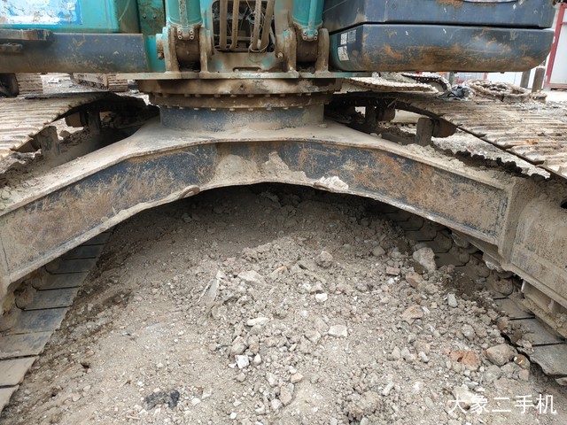 神钢 SK260LC-8 挖掘机