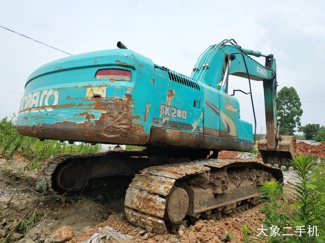神钢 SK260LC-8 挖掘机