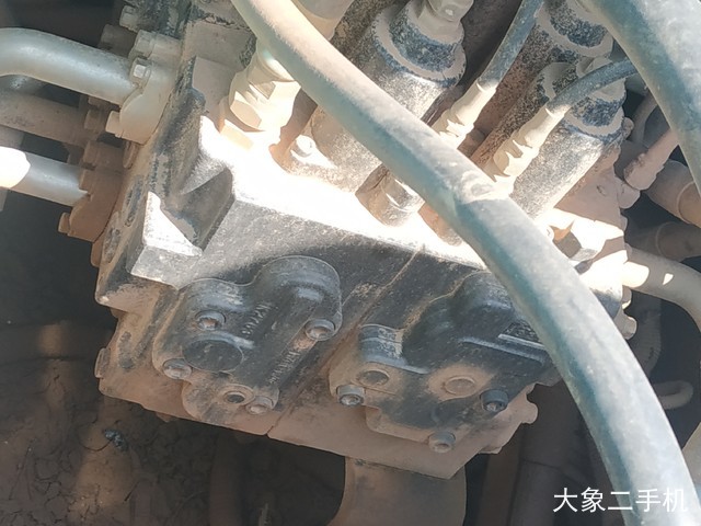 神钢 SK260LC-8 挖掘机
