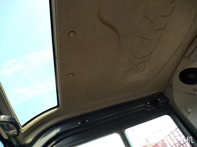 徐工 XE60D 挖掘机