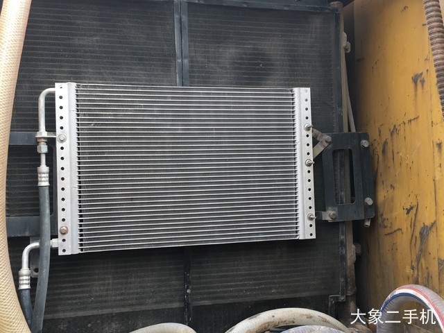 卡特彼勒 320C 挖掘机