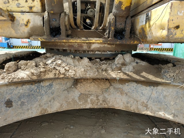 小松 PC220-7 挖掘机