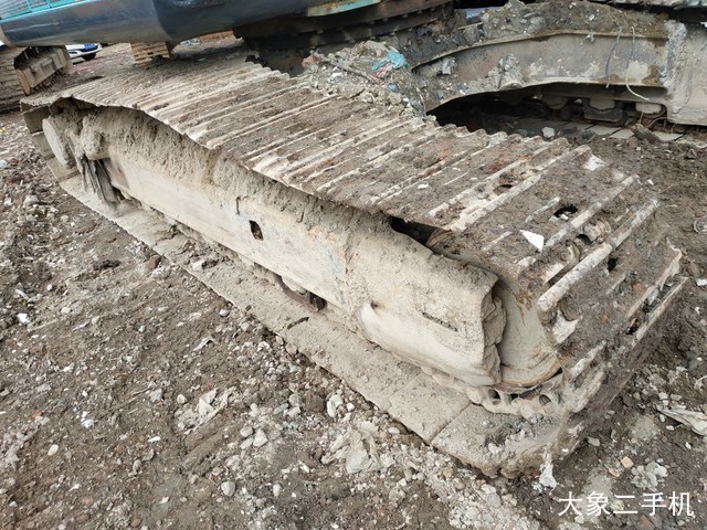 神钢 SK260LC-8 挖掘机