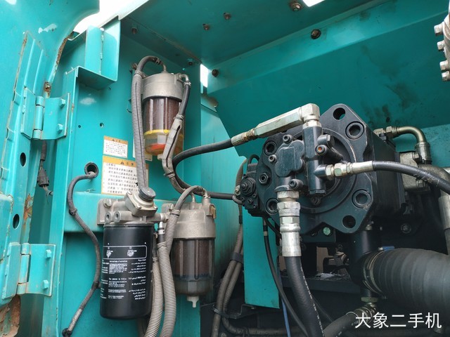 神钢 SK350LC-8 挖掘机